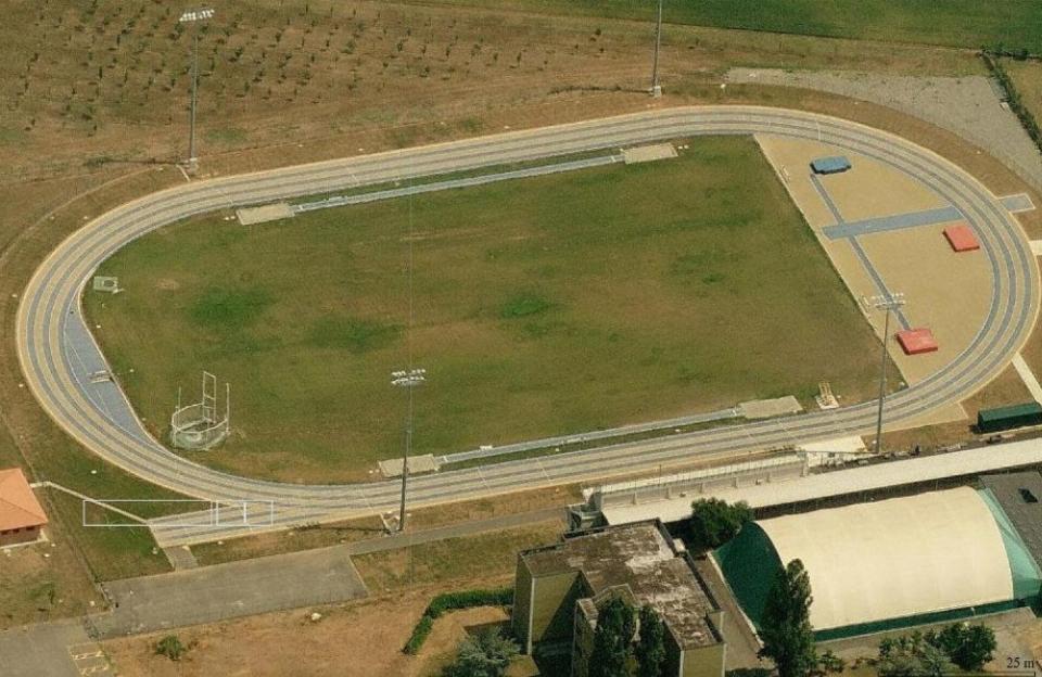 Campo Atletica Pino Dordoni Via Enrico Mattei,